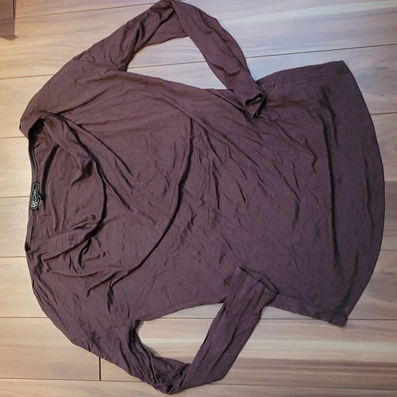 Nwt DIANE GILMAN cowl neck long sleeve top - Picture 4 of 4